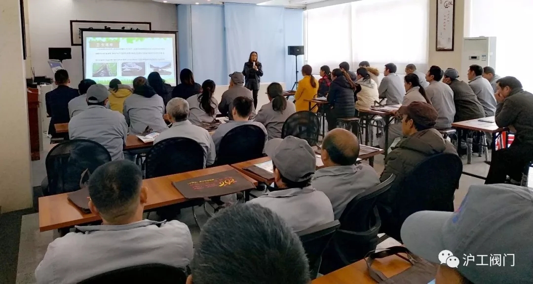 �������������Ӗ���D1��