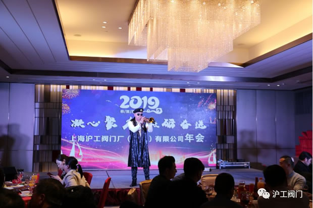 ������ݣ��D3��