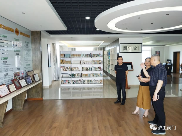 �Aͤ�(zh��n)�hί����ӛf����������ϯ�ο������Lο����˾���D1��